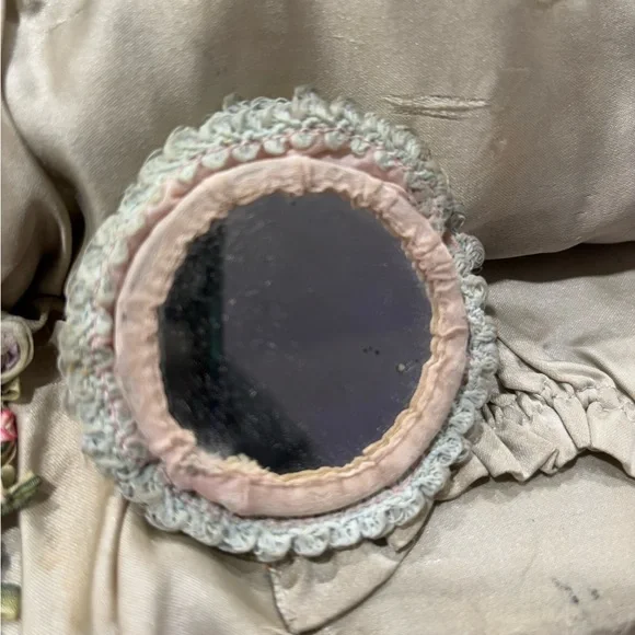 Vintage Beaded Art Deco 1920’s Clip Purse with Chain - Picture 7 of 15